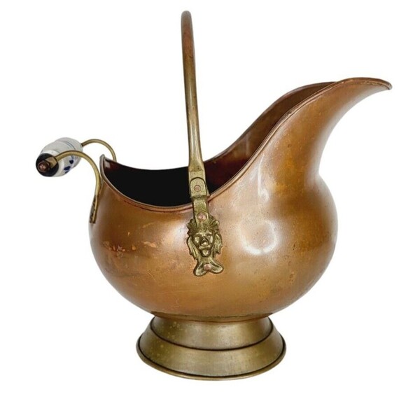 Antique Copper Brass Lion Head Hot Ash Scuttle Bucket Delft Porcelain Handle - Picture 8 of 13